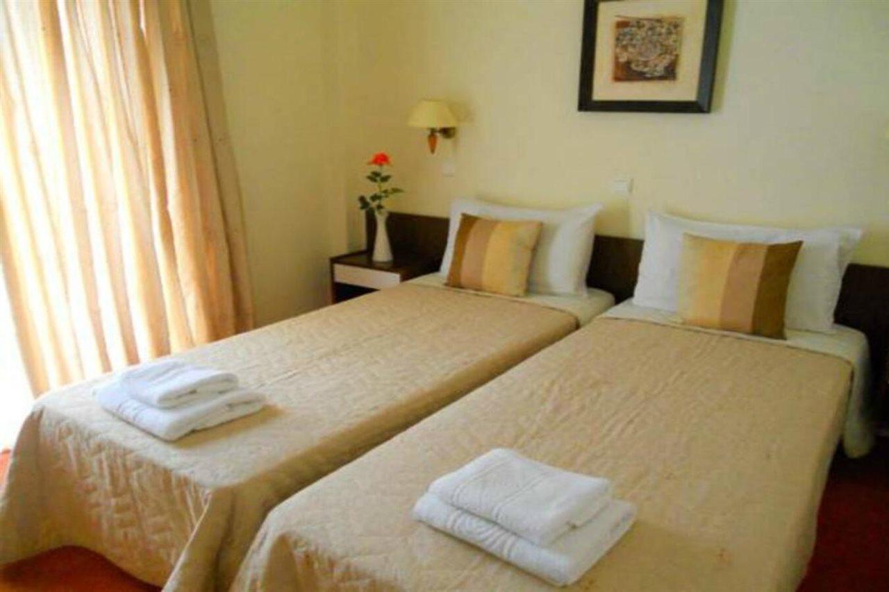 Arion Hotel Loutráki Esterno foto