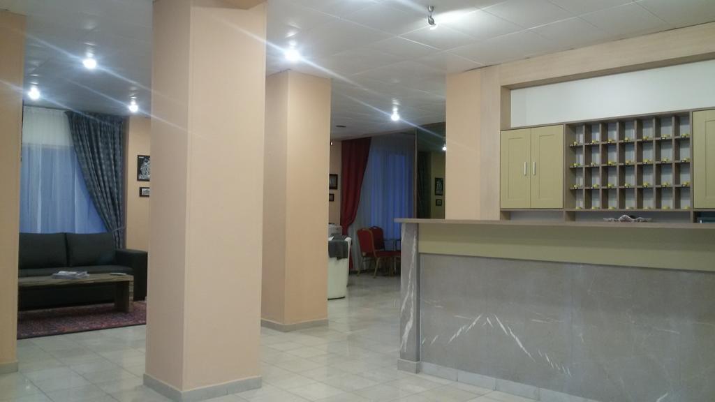 Arion Hotel Loutráki Esterno foto